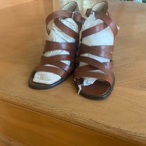 Nine West brown leather chunky open toe heel 9.5